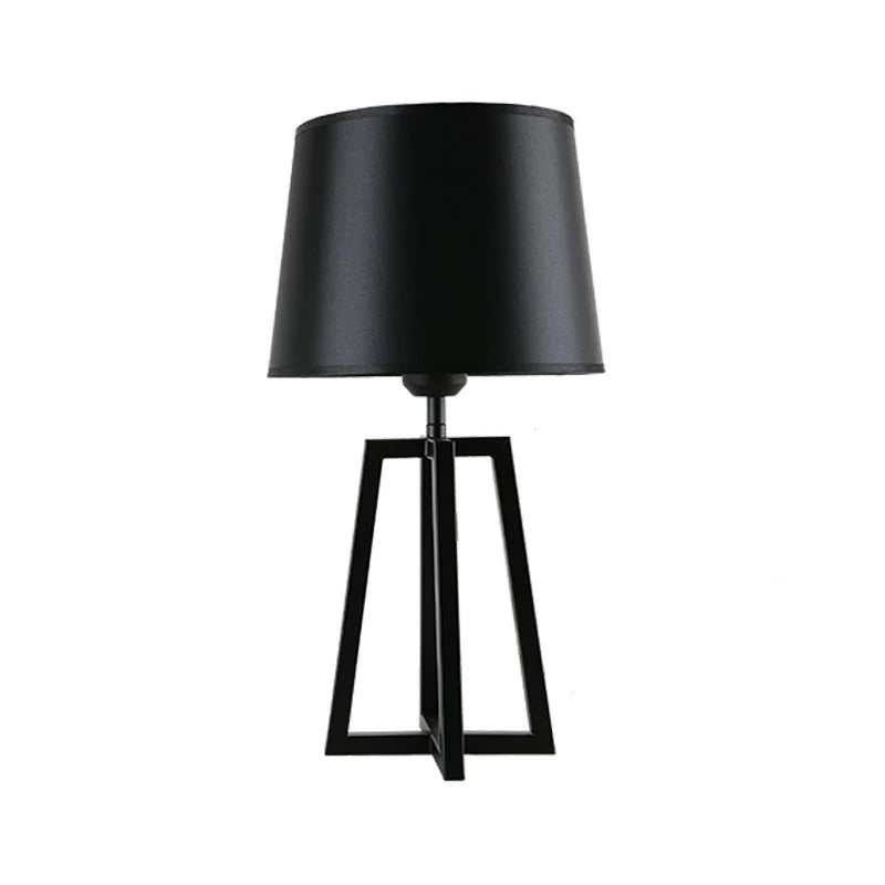 Metal Bedroom Bedside Simple Table Lamp